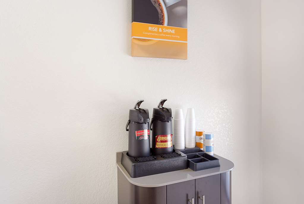 Motel 6-North Palm Springs, Ca - North İç mekan fotoğraf
