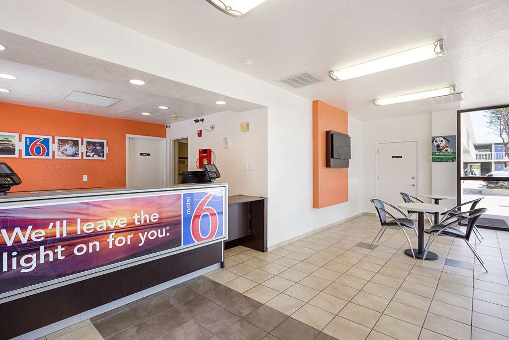 Motel 6-North Palm Springs, Ca - North İç mekan fotoğraf
