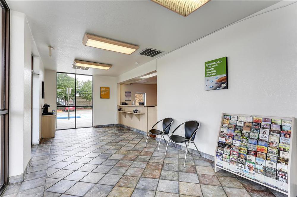Motel 6-North Palm Springs, Ca - North İç mekan fotoğraf