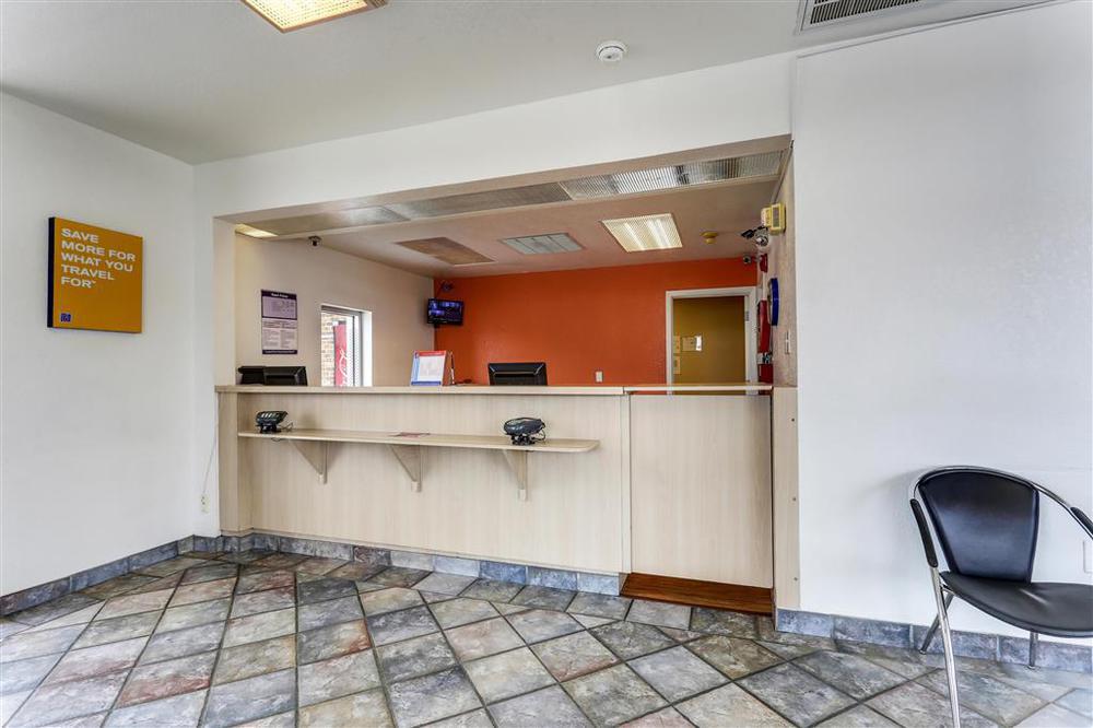 Motel 6-North Palm Springs, Ca - North İç mekan fotoğraf