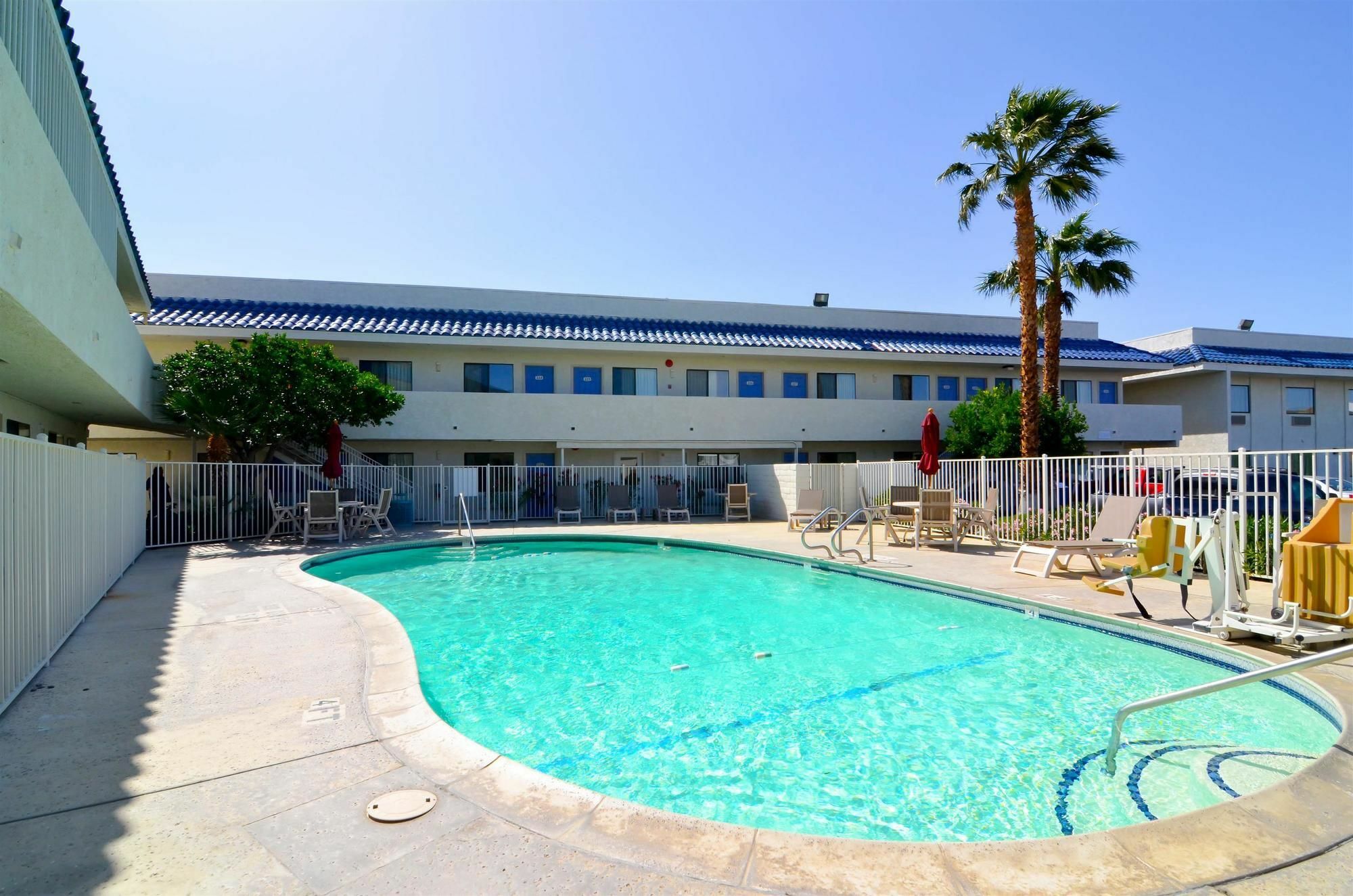 Motel 6-North Palm Springs, Ca - North Dış mekan fotoğraf